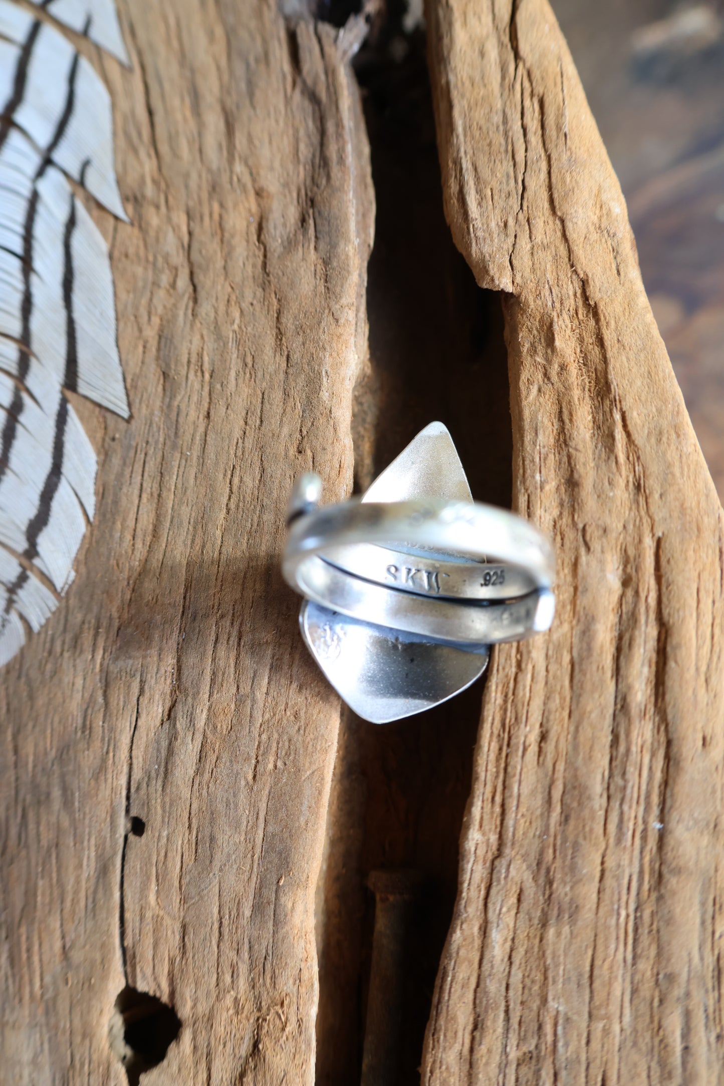 silver flower engraved ring