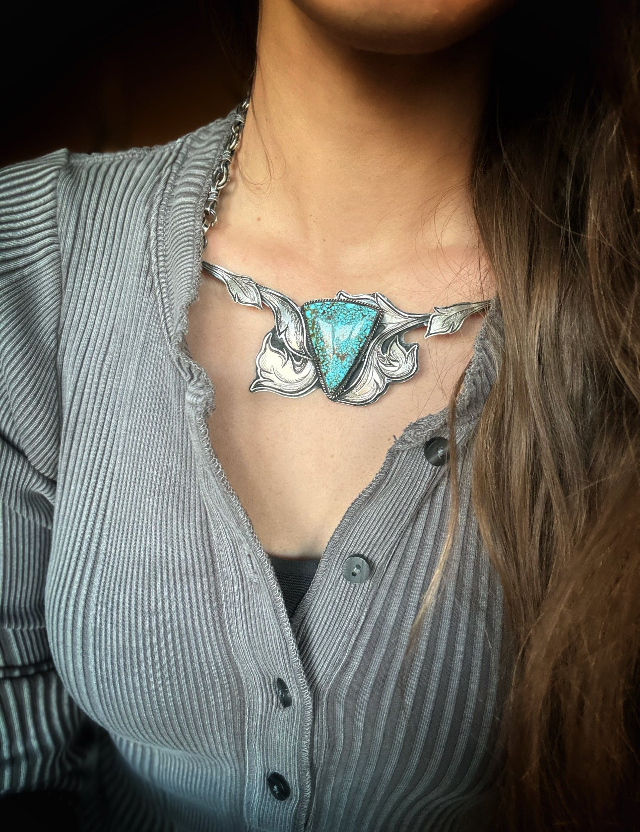 Engraved High Grade Red Webbed Kingman turquoise necklace