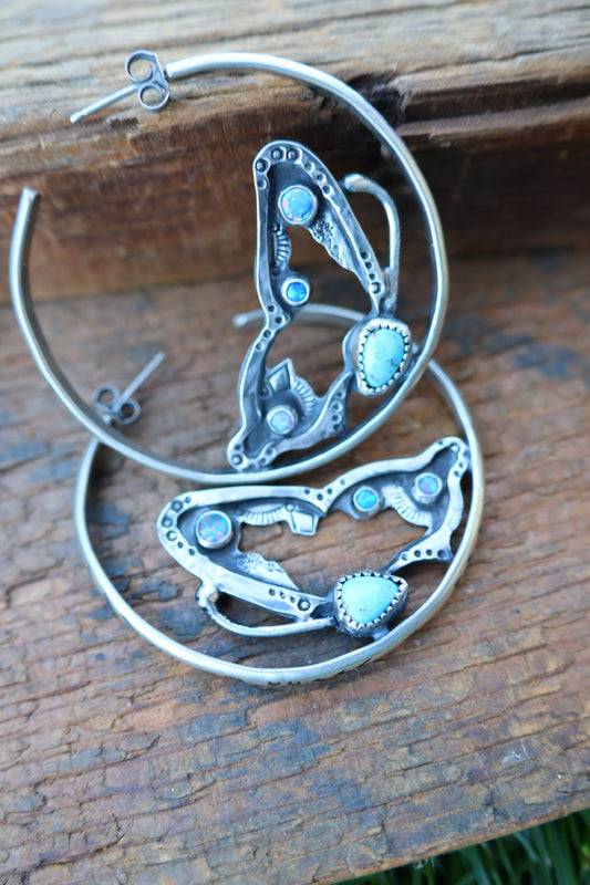 Butterfly hoops