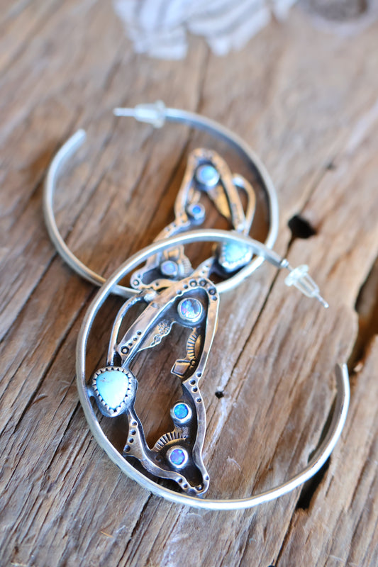 Butterfly hoops