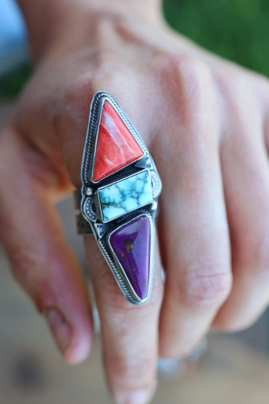 Sugilite Spiny Oyster and Red Webbed Kingman •Size- Adjustable