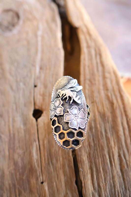 Honey Bee Saddle Ring