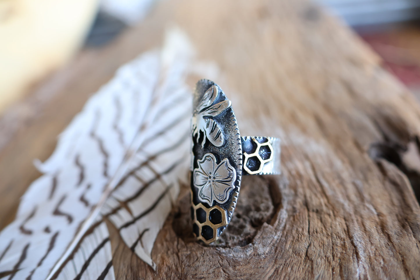 Honey Bee Saddle Ring