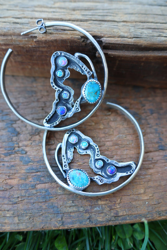 Butterfly hoops