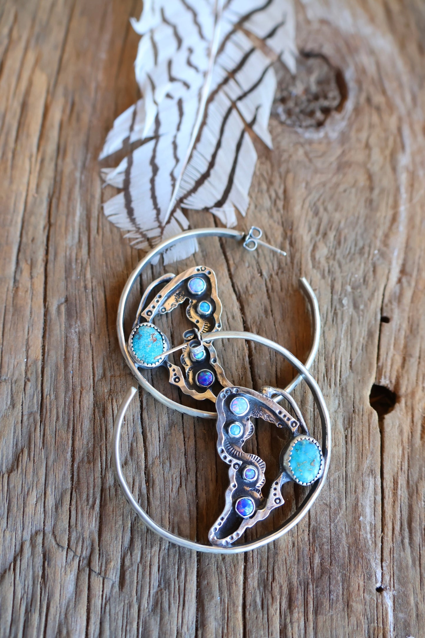Butterfly hoops