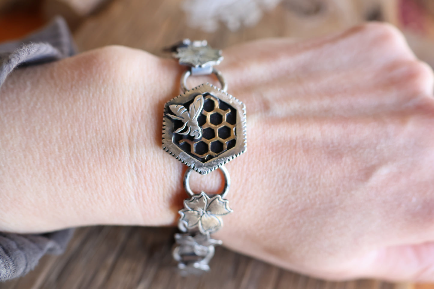 Honey Bee flower chain bracelet