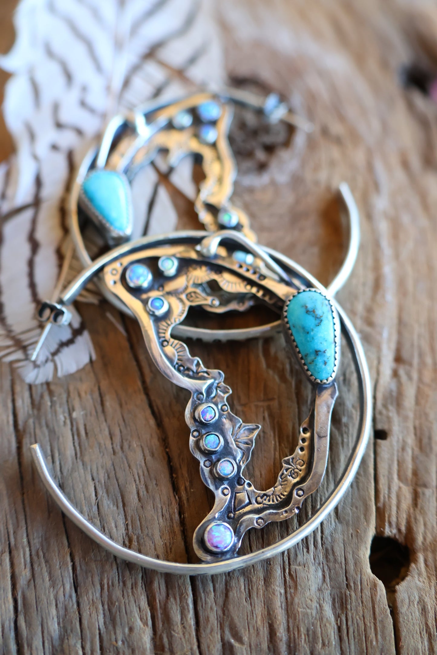 Butterfly hoops