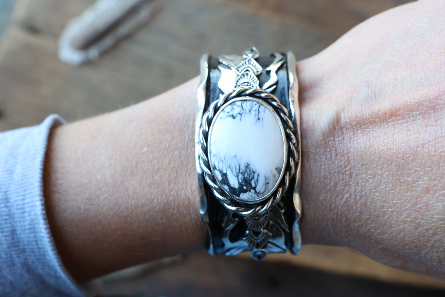 White Buffalo Double Feather Cuff