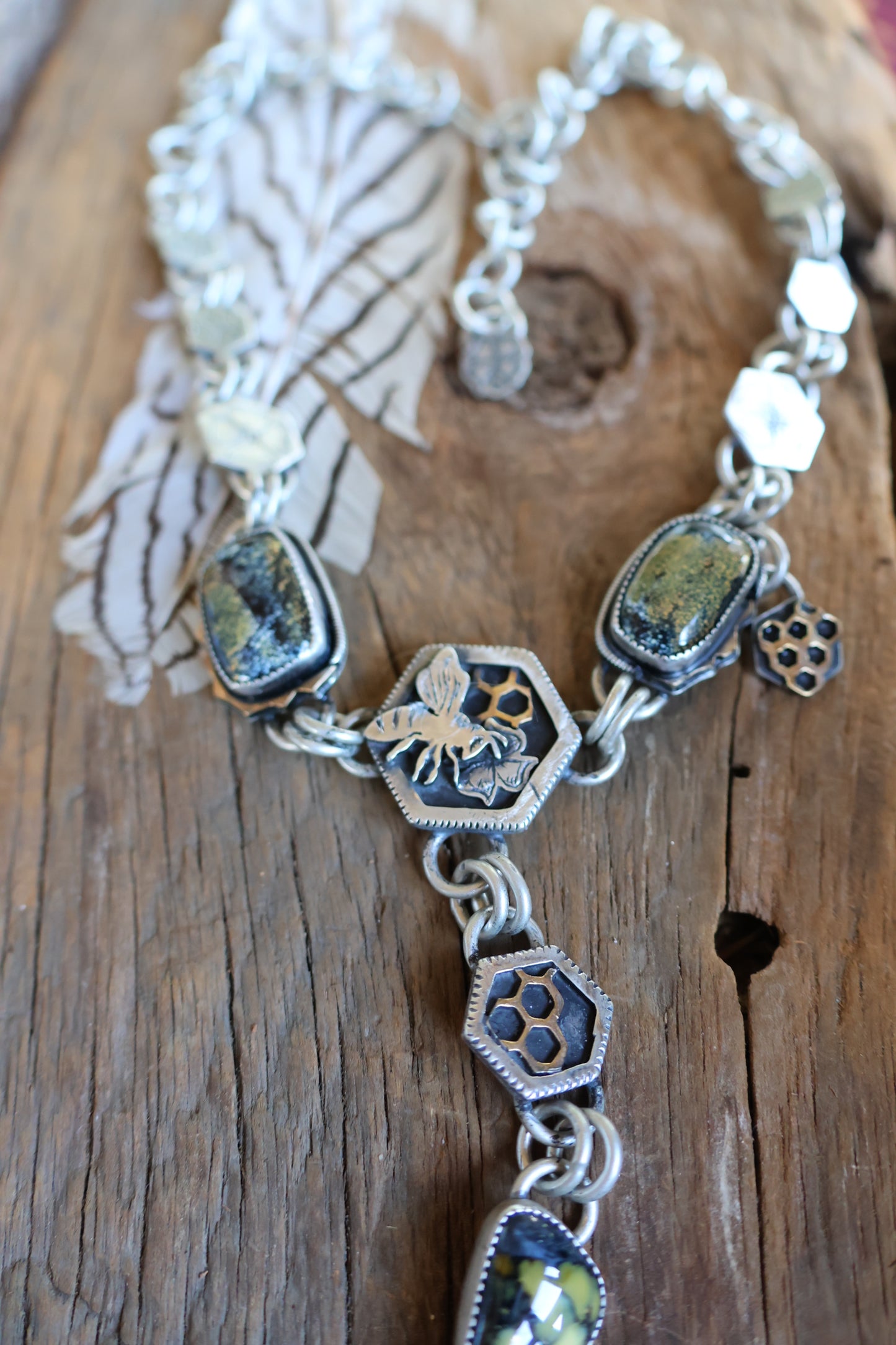 Honey Bee flower chain Lariat