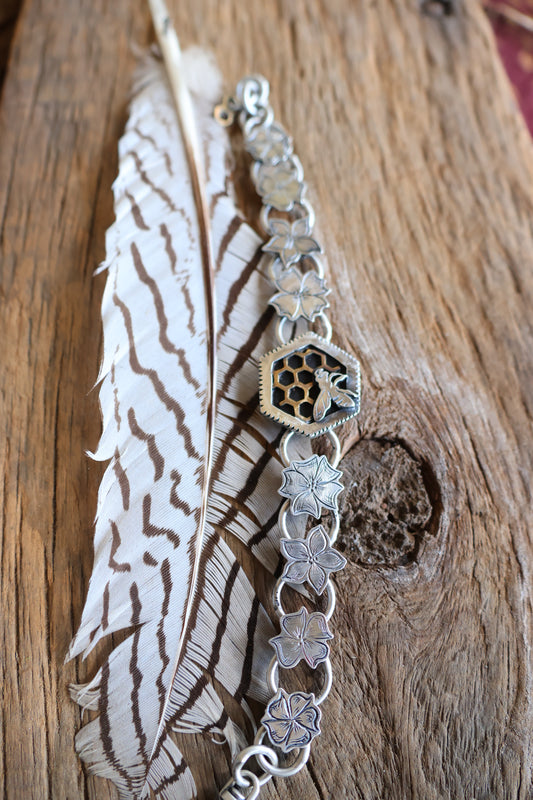 Honey Bee flower chain bracelet