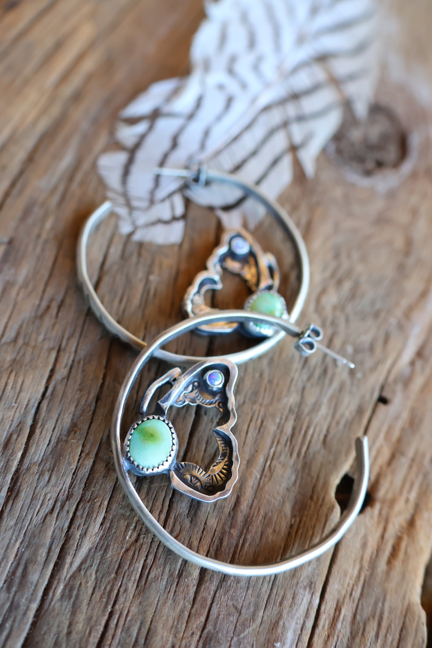 Butterfly hoops