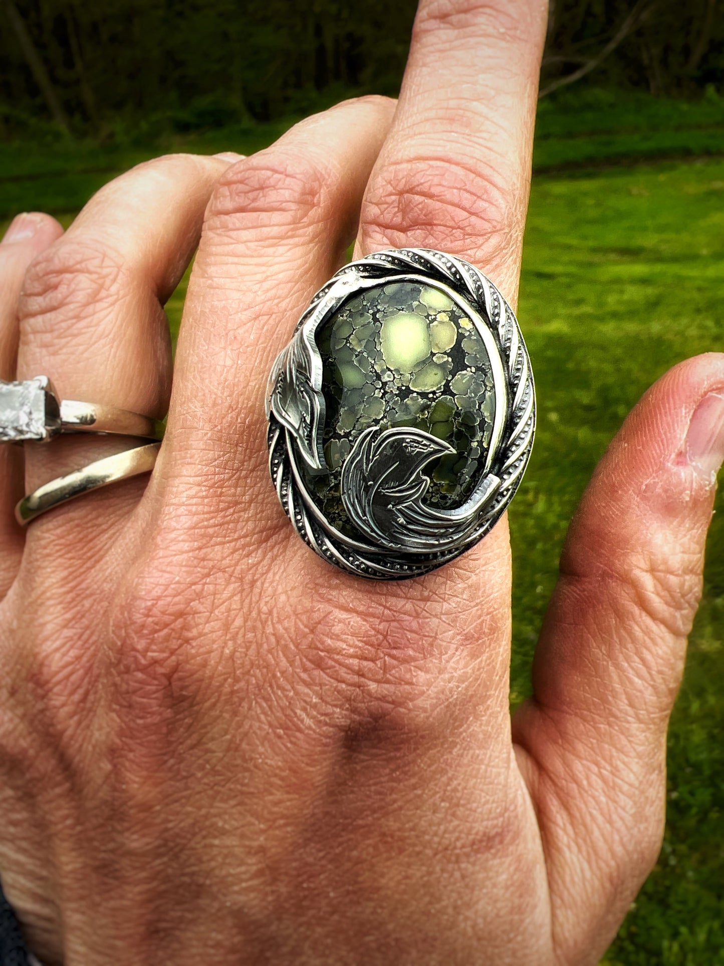 New lander engraved detail ring